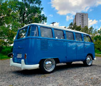 VW kombi Corujinha 1969 Azul Restaurada e Personalizada